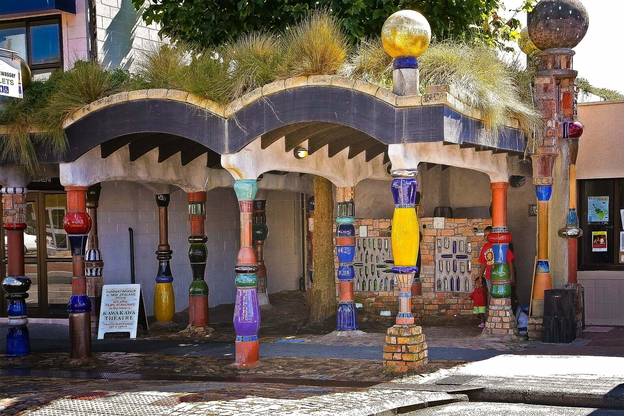 Die Hundertwassertoilette | 1975